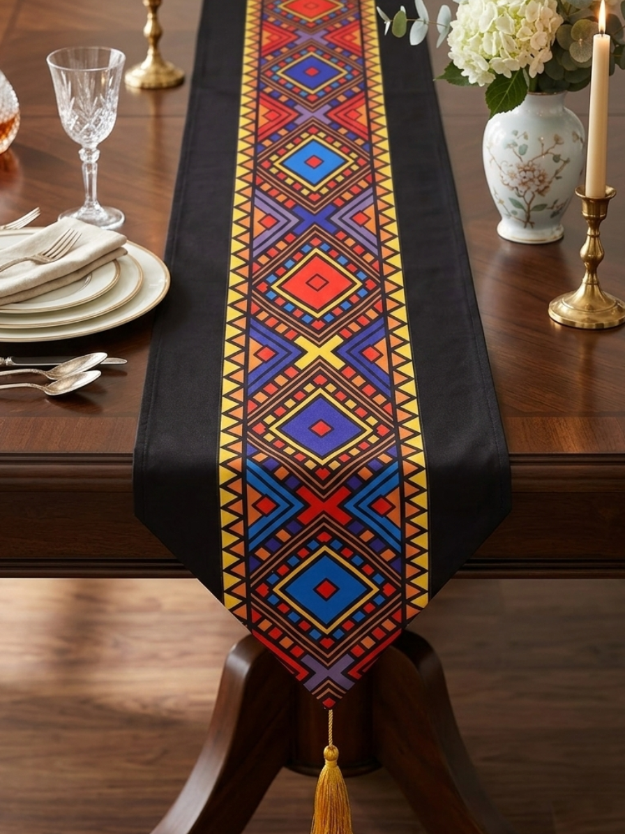 Table Runner-black