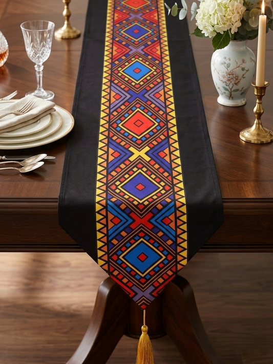 Table Runner-black